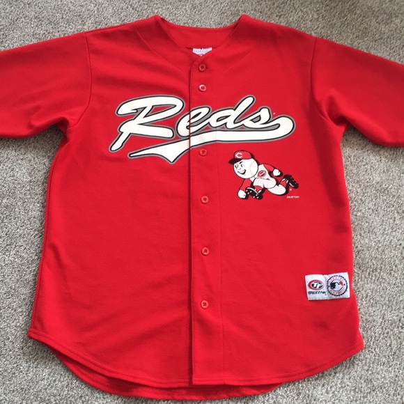 Genuine Merchandise Other - Genuine Merchandise “ Reds” Top  Medium
